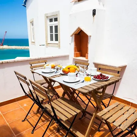 Harbour House * Ericeira