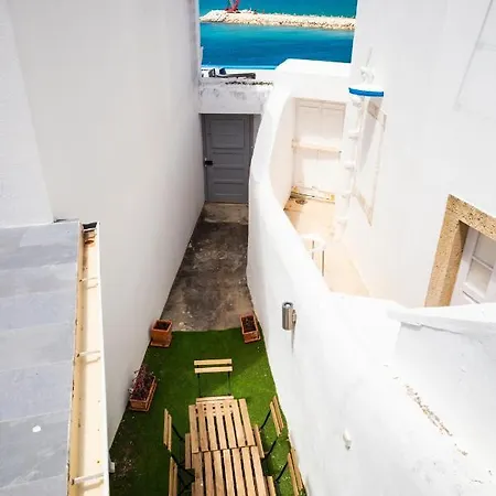 Harbour House * Ericeira