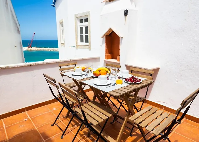 Harbour House * Ericeira